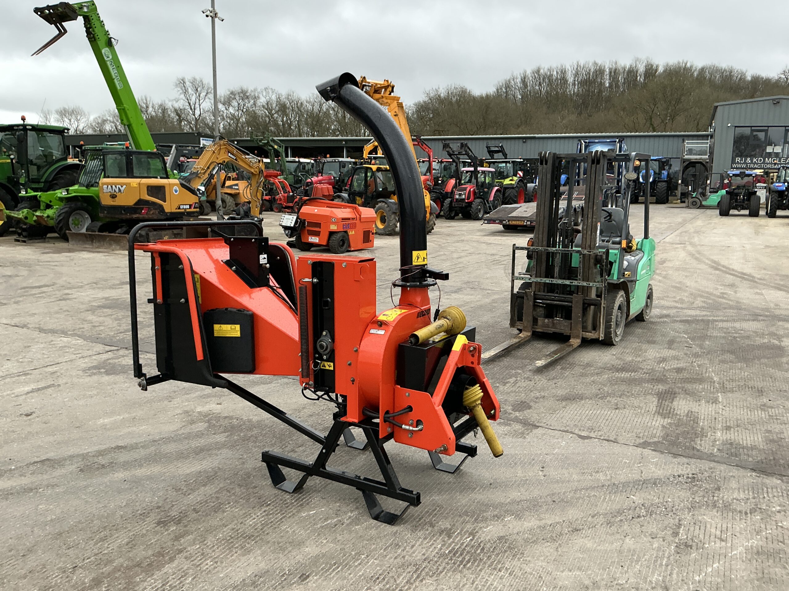 ECHO CH5540H Chipper (ST25972) - RJ and KD McLean Ltd - Tractors