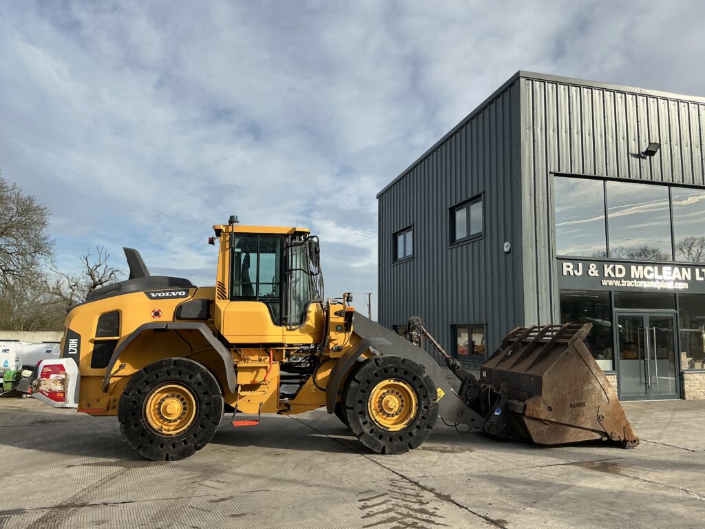 Volvo L70H Wheeled Loading Shovel (ST26066)
