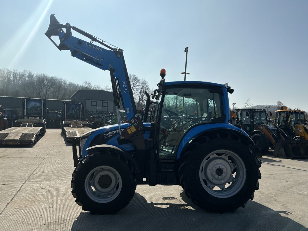 Landini 4-090 Loader Tractor (ST25977)