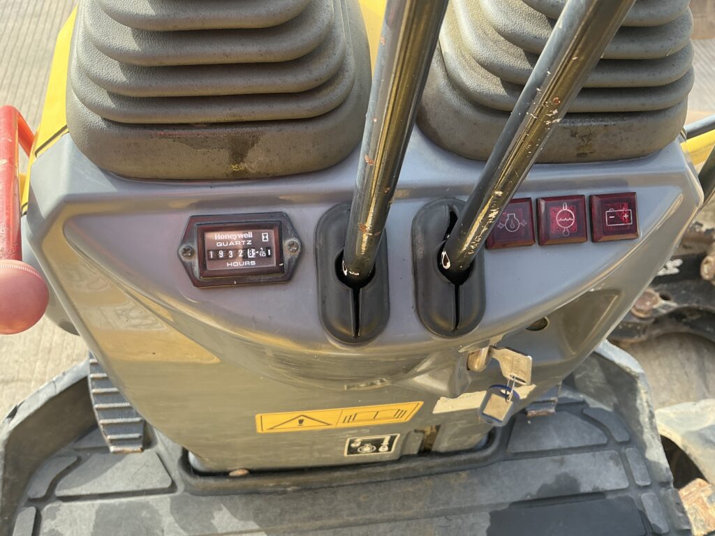 Yanmar SV08 Micro digger (ST26091)