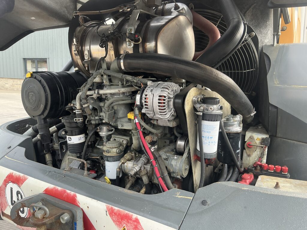 Liebherr L538 Loading Shovel (ST25866)