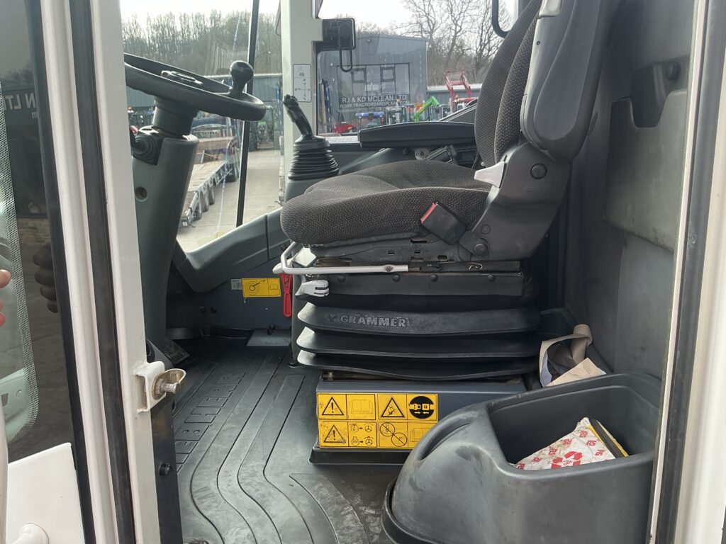 Liebherr L538 Loading Shovel (ST25866)