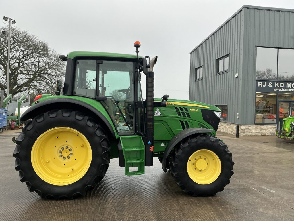 John Deere 6115M Tractor (ST25905)