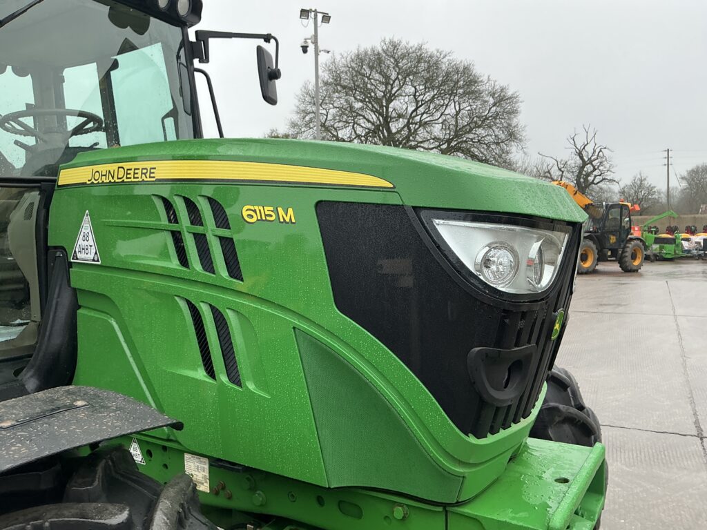 John Deere 6115M Tractor (ST25905)