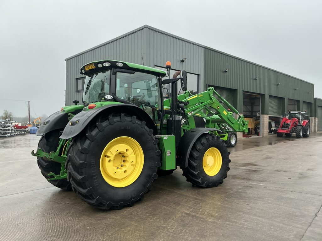 John Deere 6195R Ultimate Edition Tractor (ST25987)