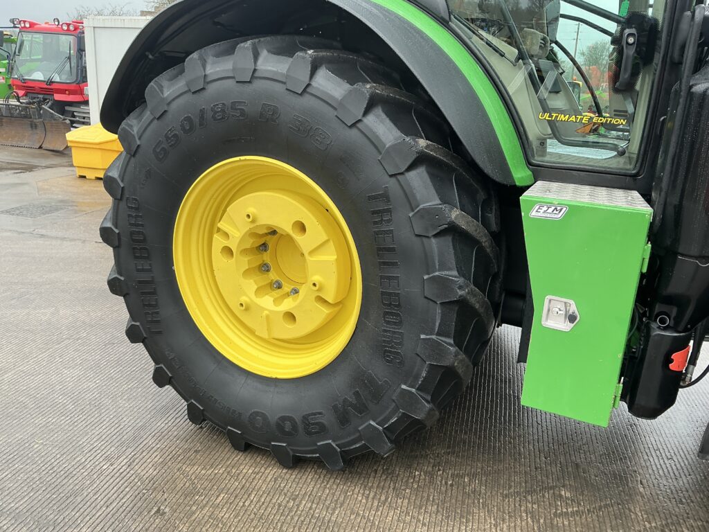 John Deere 6195R Ultimate Edition Tractor (ST25987)