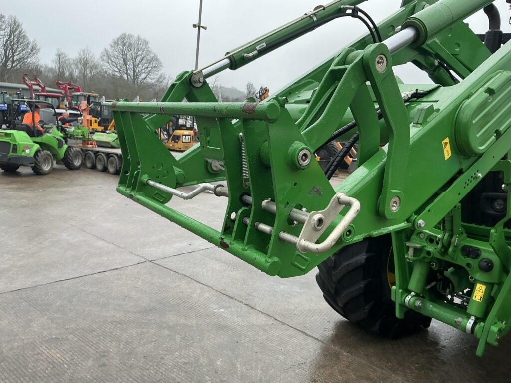 John Deere 6195R Ultimate Edition Tractor (ST25987)