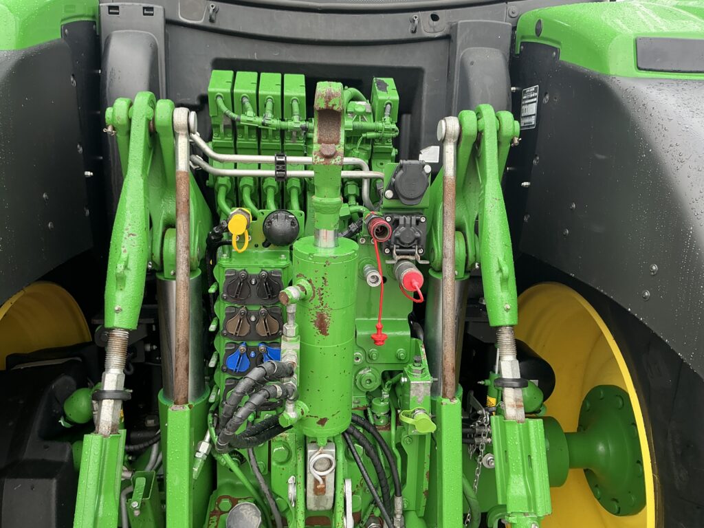 John Deere 6195R Ultimate Edition Tractor (ST25987)