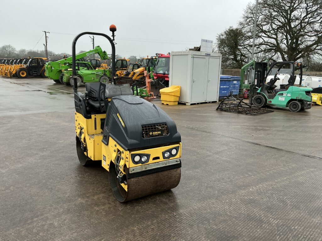 Bomag BW80AD-5 Roller (ST25982)