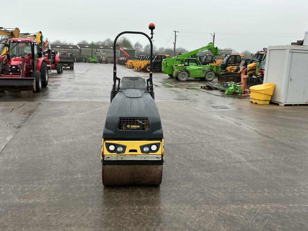 Bomag BW80AD-5 Roller (ST25982)