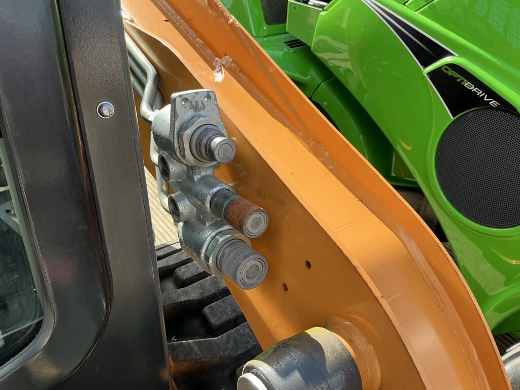 Case SR130 Wheeled Skid Steer Loader (ST25847)