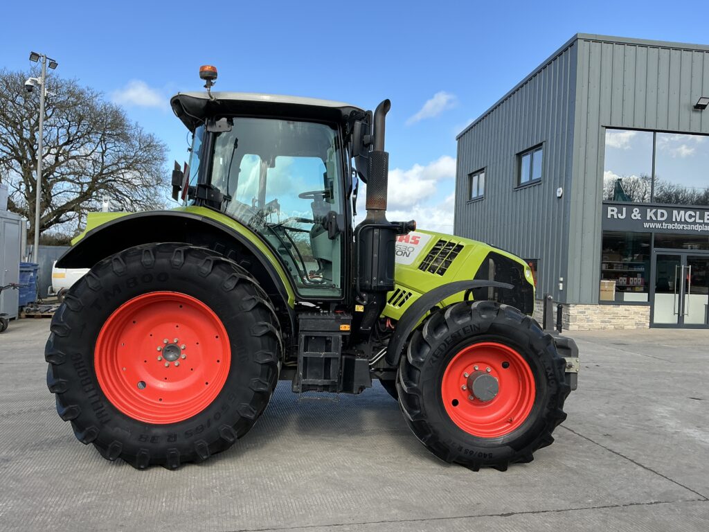 Claas Arion 530 Tractor (ST26101)