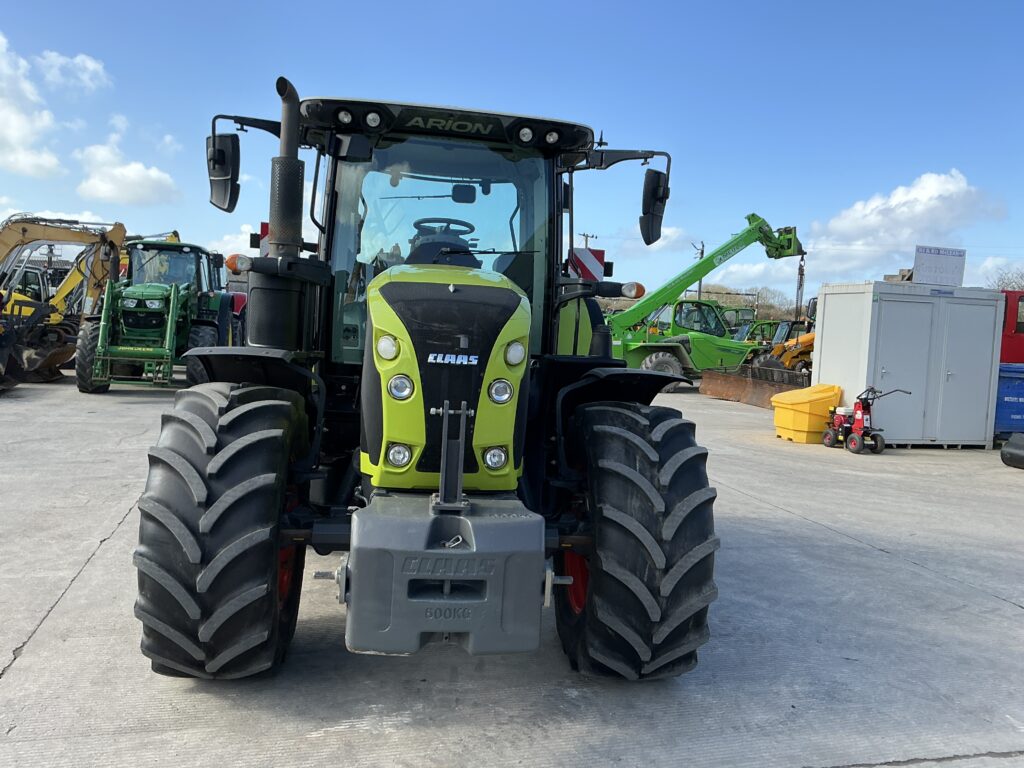 Claas Arion 530 Tractor (ST26101)