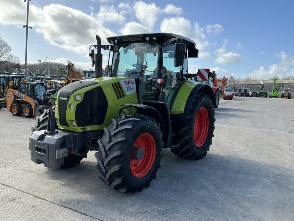 Claas Arion 530 Tractor (ST26101)