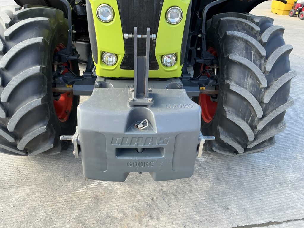 Claas Arion 530 Tractor (ST26101)
