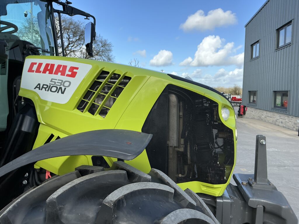 Claas Arion 530 Tractor (ST26101)