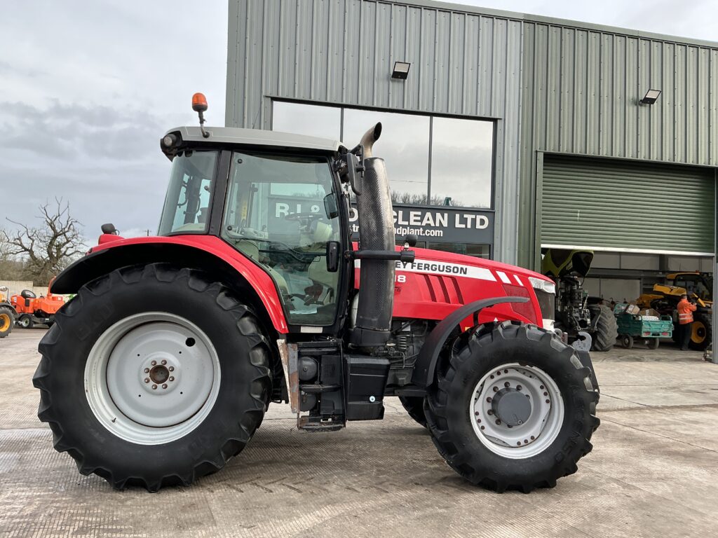 Massey Ferguson 7718 Dyna6 Tractor (ST25973)