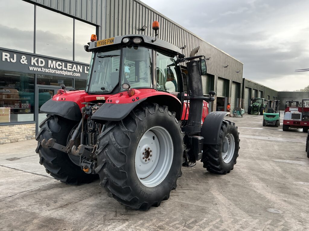 Massey Ferguson 7718 Dyna6 Tractor (ST25973)
