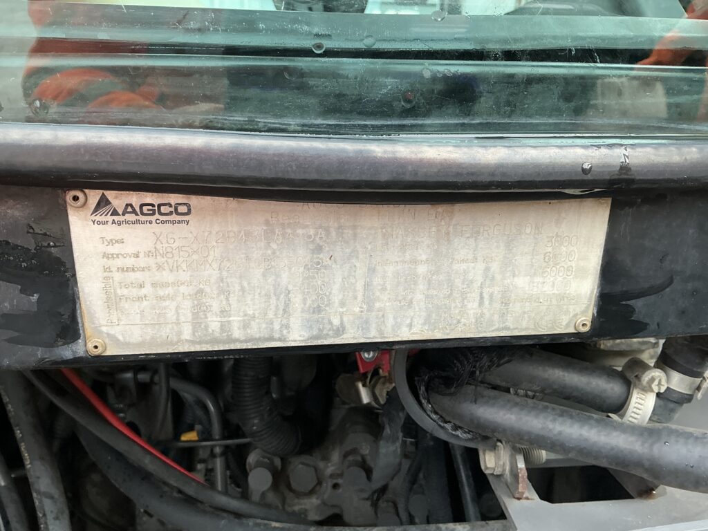 Massey Ferguson 7718 Dyna6 Tractor (ST25973)