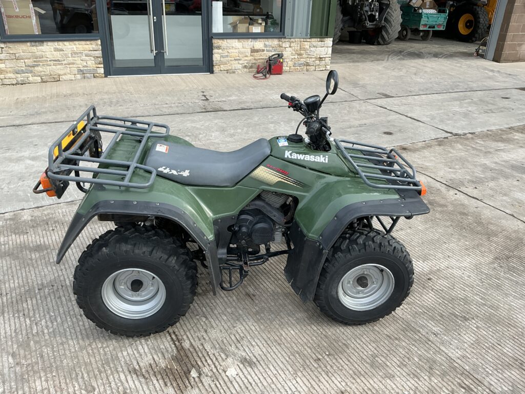 Kawasaki KLF300 Quad Bike (ST25223)