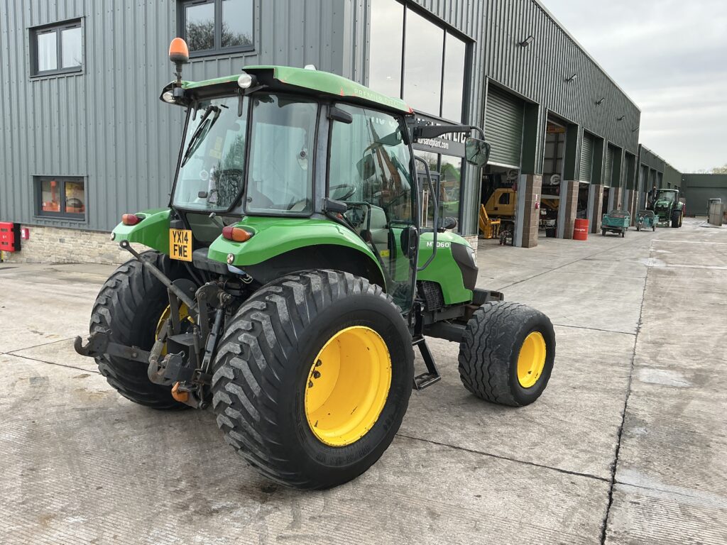 Kubota M7060 Tractor (ST25808)