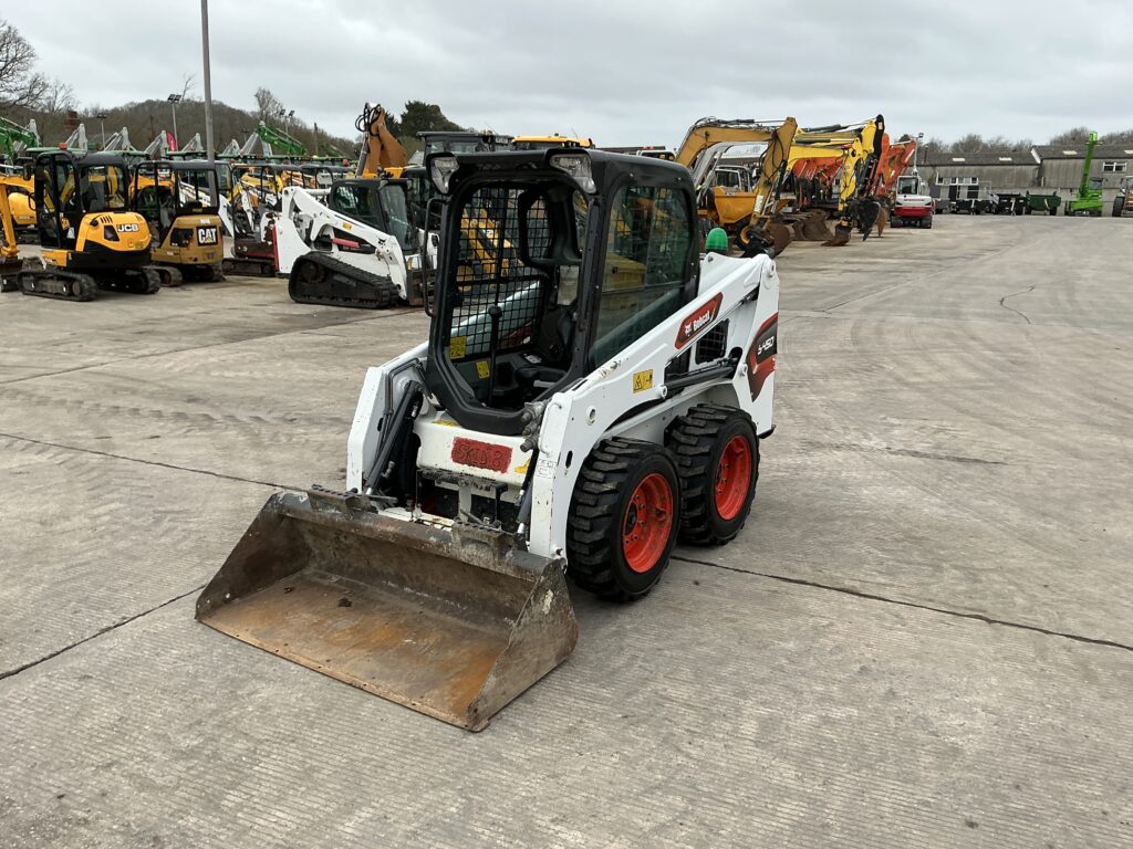 Bobcat S450 Wheeled Skid Steer Loader (ST26098)