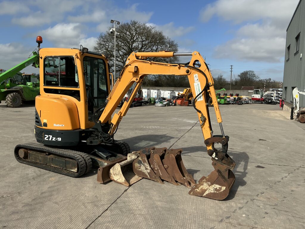 Hyundai Robex 27Z-9 Digger (ST26105)