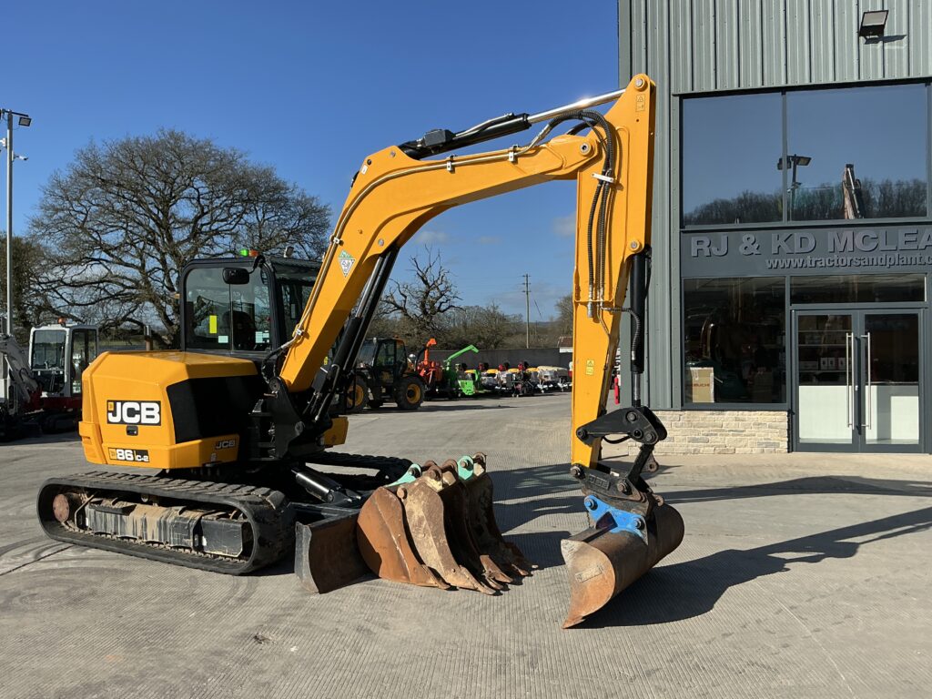 JCB 86C-2 Digger (ST26179)