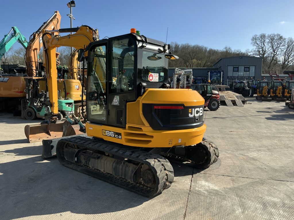 JCB 86C-2 Digger (ST26179)