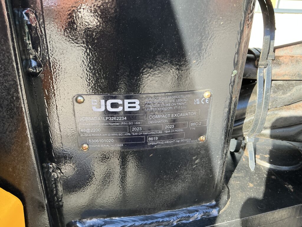 JCB 86C-2 Digger (ST26179)