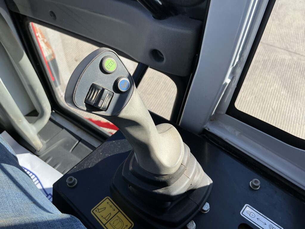 Wacker Neuson DW60 Swivel Tip Dumper (ST25983)