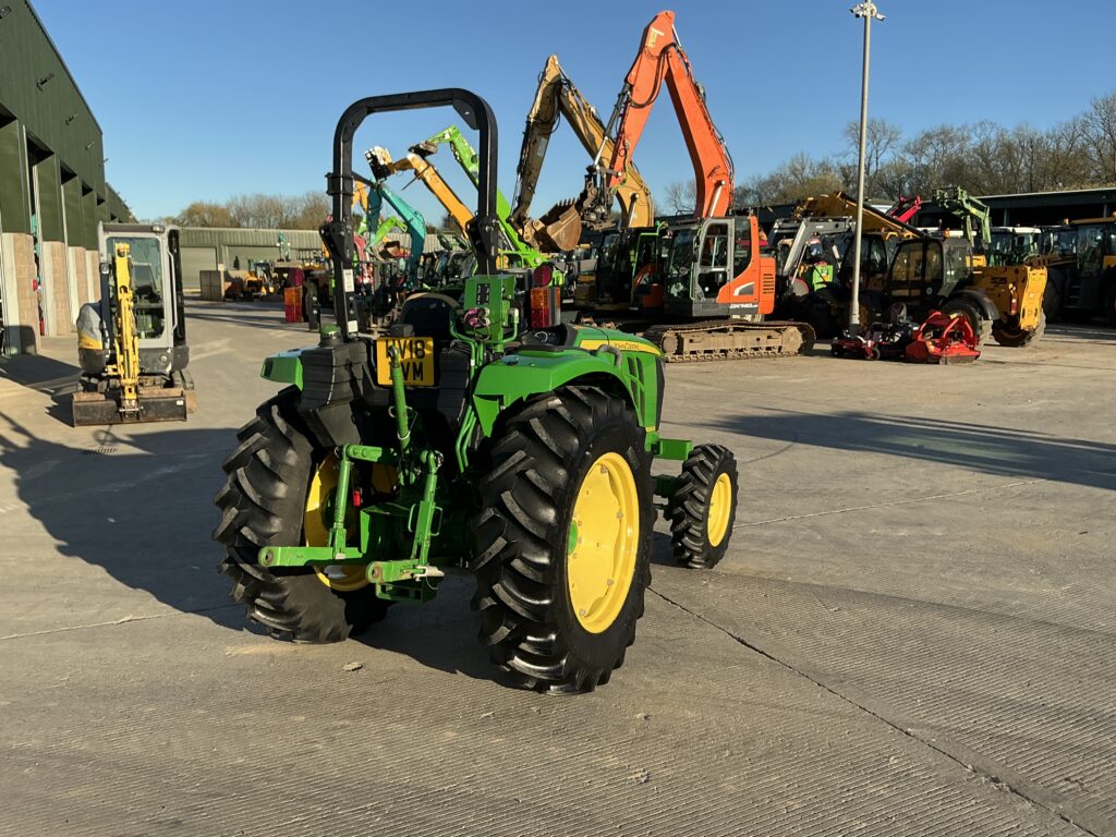 John Deere 4066M Tractor (ST26238)