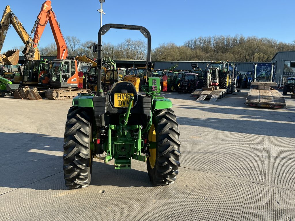 John Deere 4066M Tractor (ST26238)