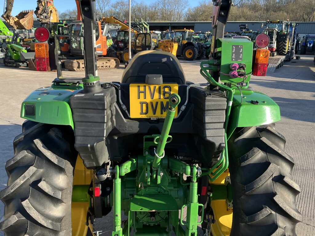 John Deere 4066M Tractor (ST26238)