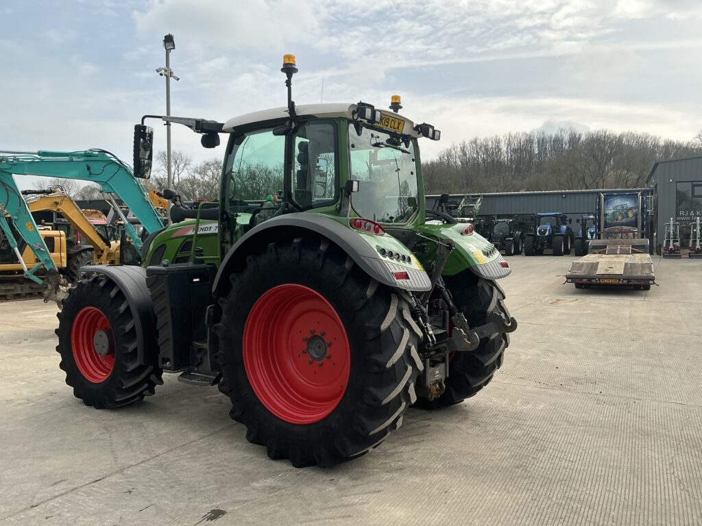 Fendt 716 Profi+ Tractor (ST26212)