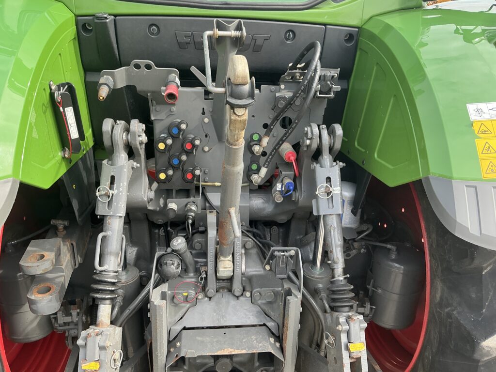 Fendt 716 Profi+ Tractor (ST26212)