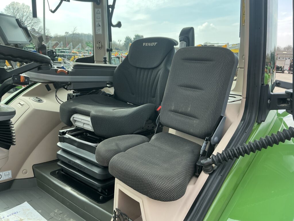 Fendt 716 Profi+ Tractor (ST26212)