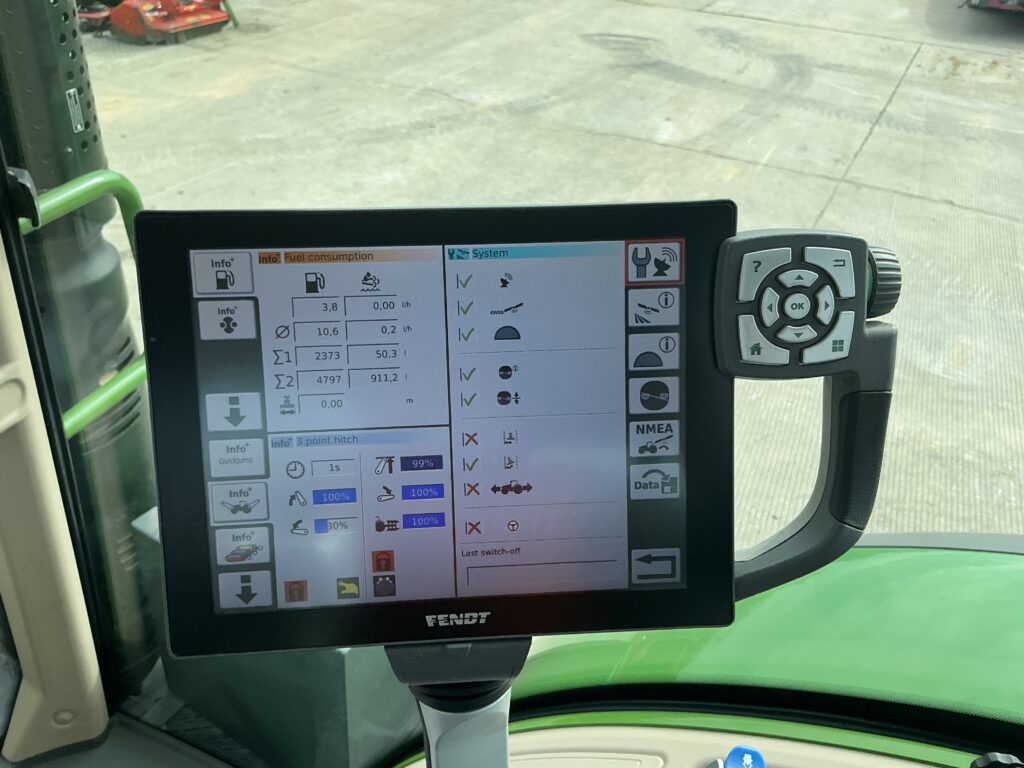 Fendt 716 Profi+ Tractor (ST26212)