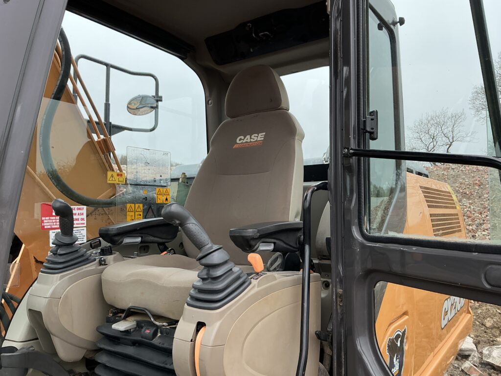 Case CX210D Digger (ST25358)