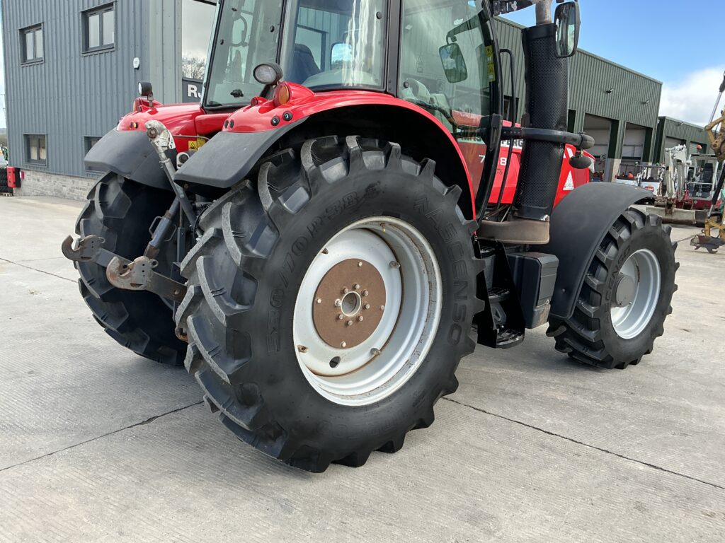 Massey Ferguson 7618 Dyna6 Tractor (ST26095)