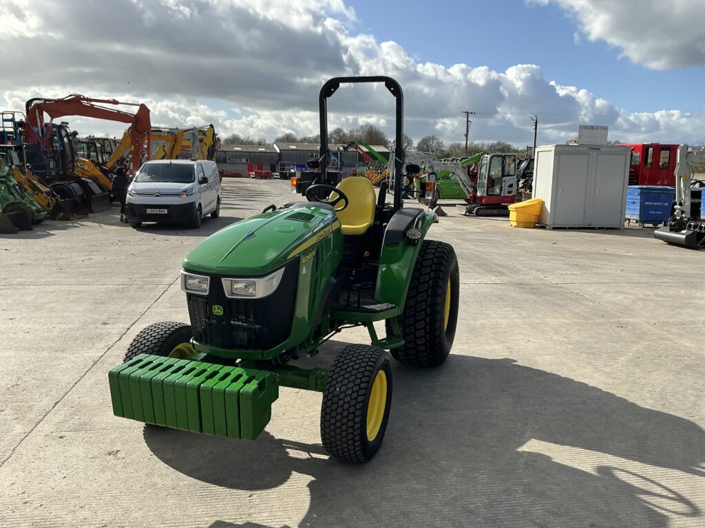 John Deere 4049M Tractor (ST26251)