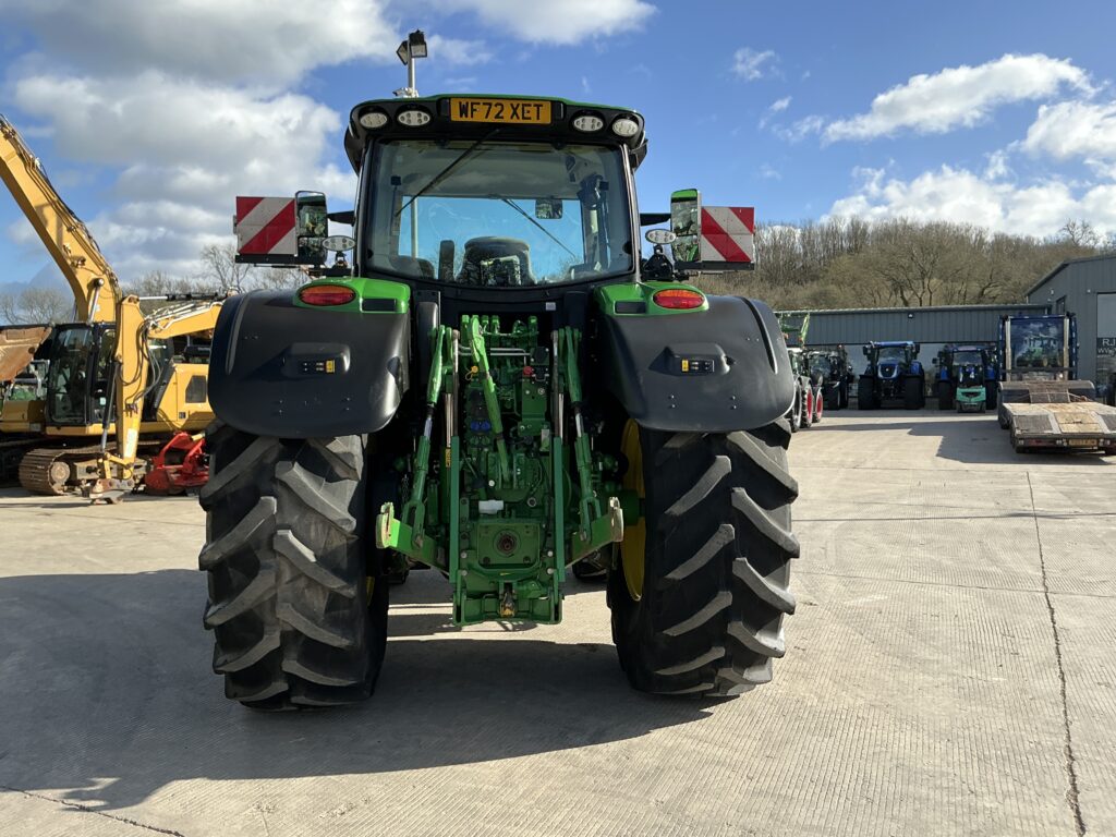 John Deere 6215R Premium Edition Tractor (ST26204)
