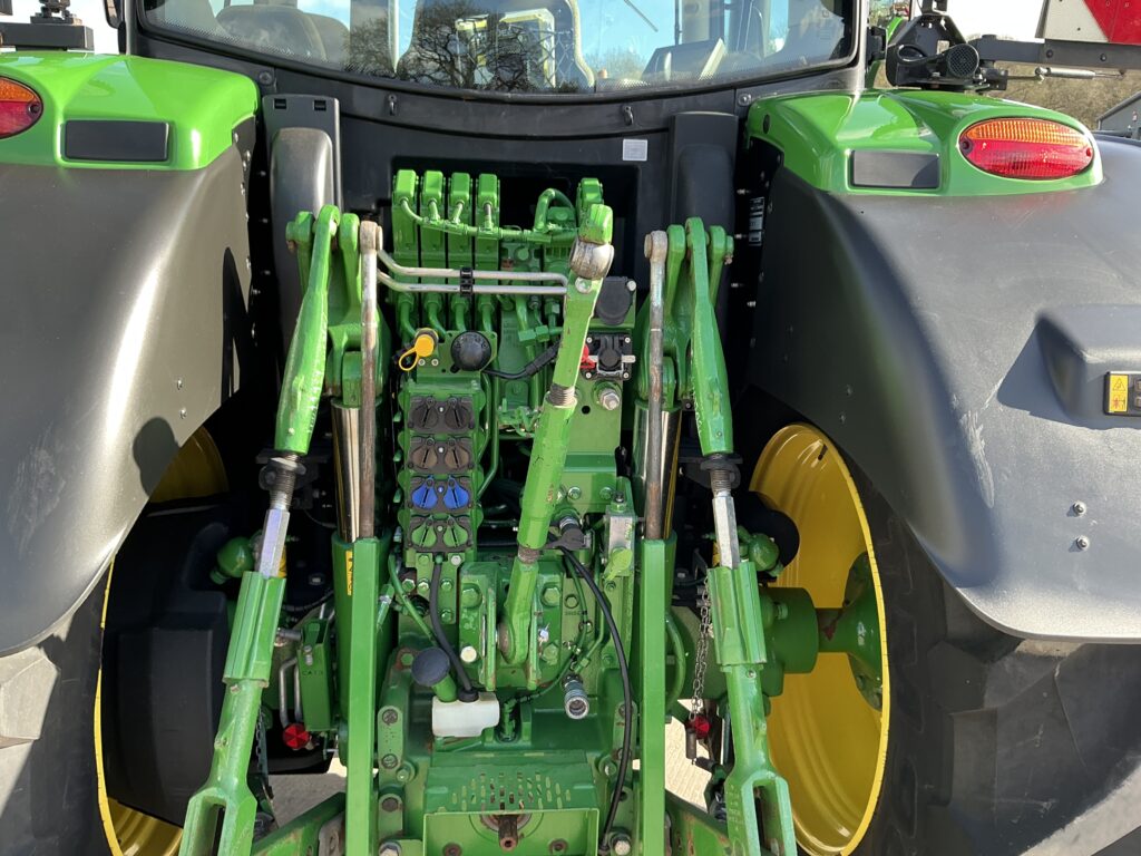 John Deere 6215R Premium Edition Tractor (ST26204)