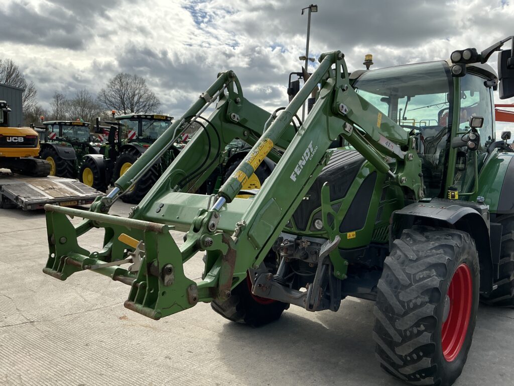 Fendt 516 Power Tractor (ST26071)