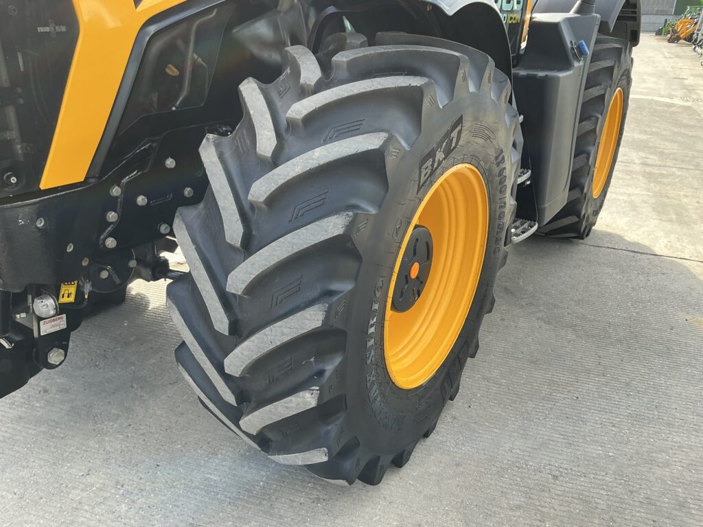 JCB 4220 Icon Fastrac Tractor (ST26217)