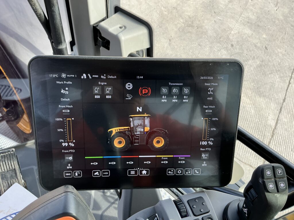 JCB 4220 Icon Fastrac Tractor (ST26217)