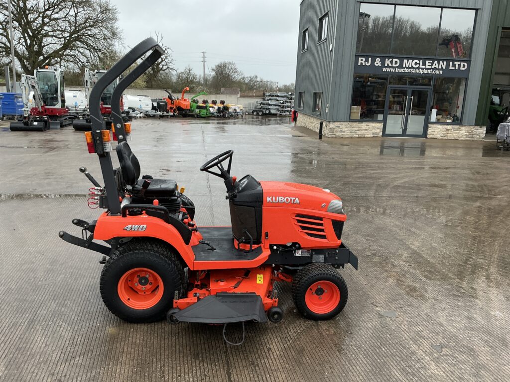 Kubota BX2350 Ride on (ST25828)