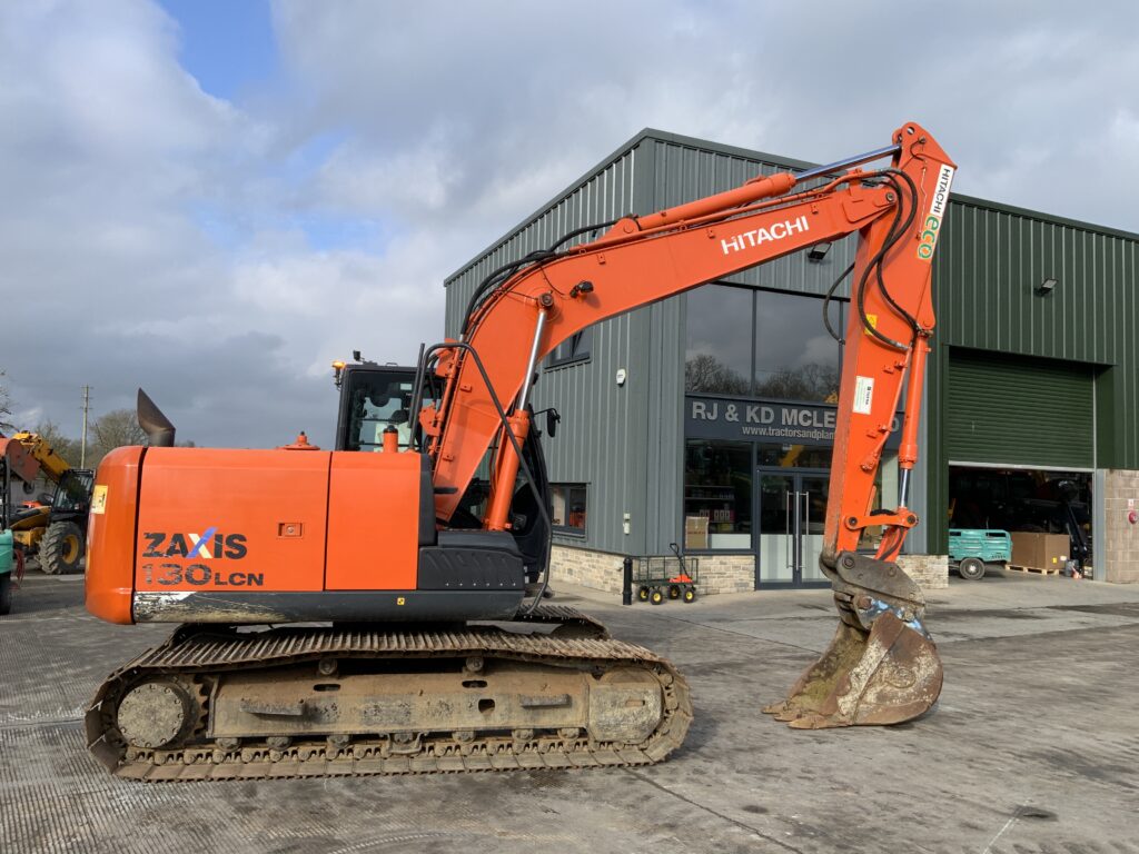 Hitachi ZAXIS 130LCN-5B Digger (ST25541)