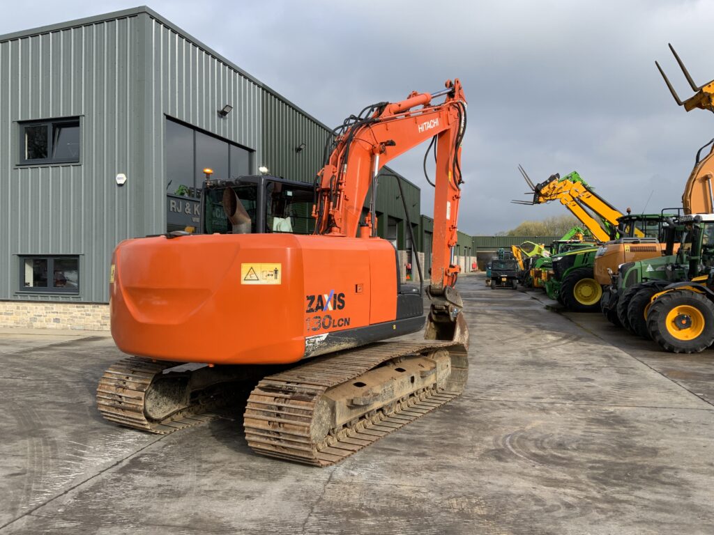 Hitachi ZAXIS 130LCN-5B Digger (ST25541)
