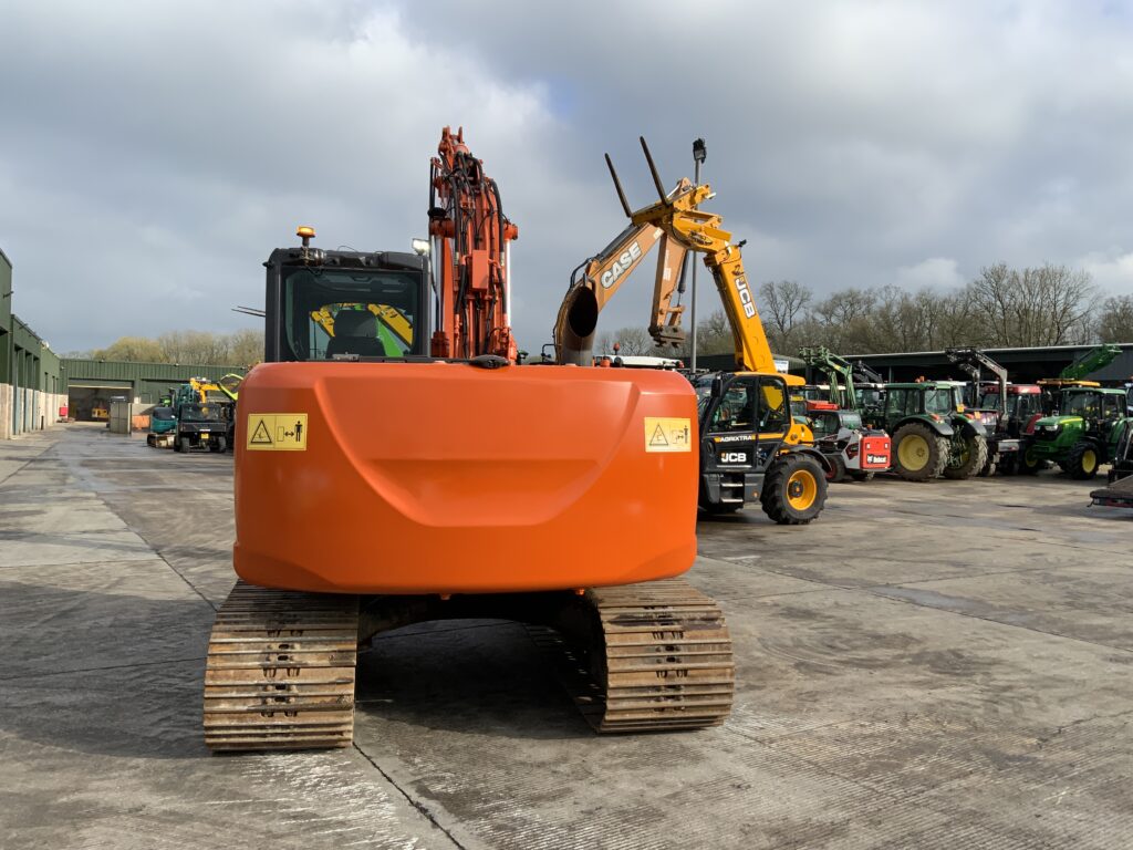 Hitachi ZAXIS 130LCN-5B Digger (ST25541)